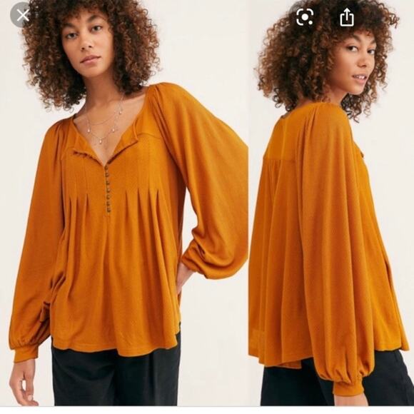 Free People Devin Scoop Neck Long Sleeve Top M - Picture 1 of 4